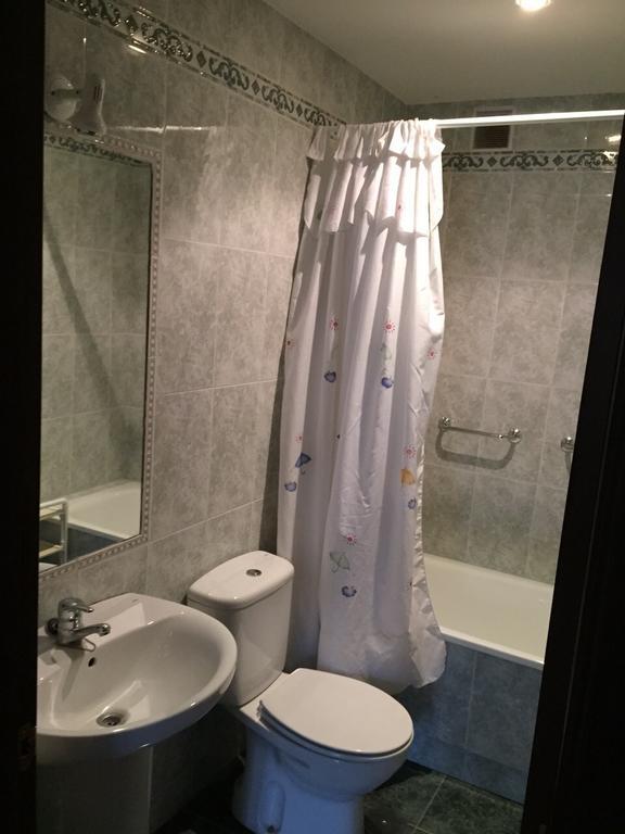 Apartamentos Palacio Bueno Colunga Quarto foto